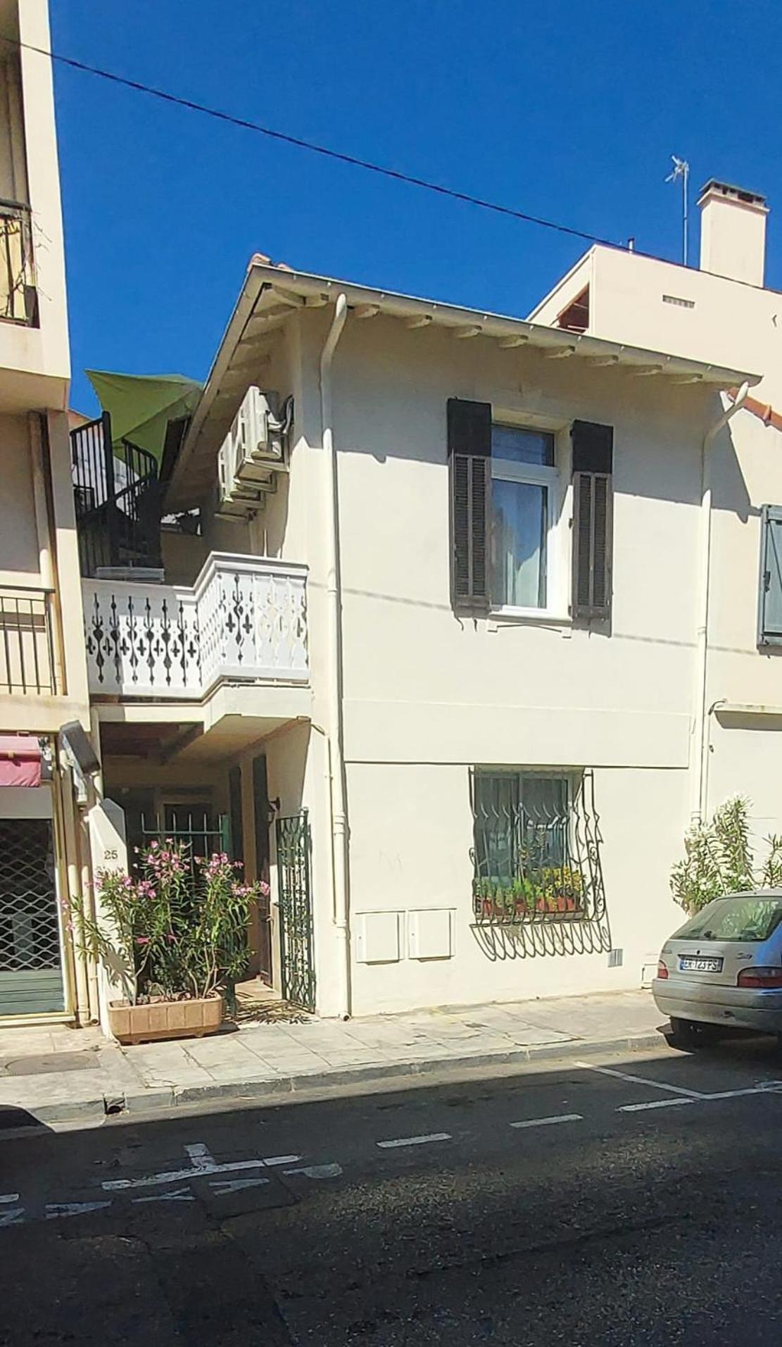 Hostel Crew Key West Antibes Exterior foto